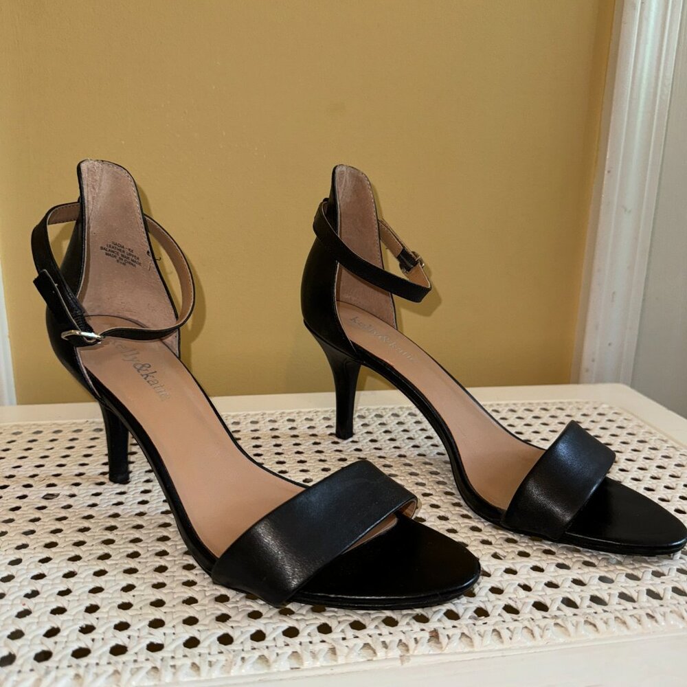 Kelly & Katie Strappy Black Heels